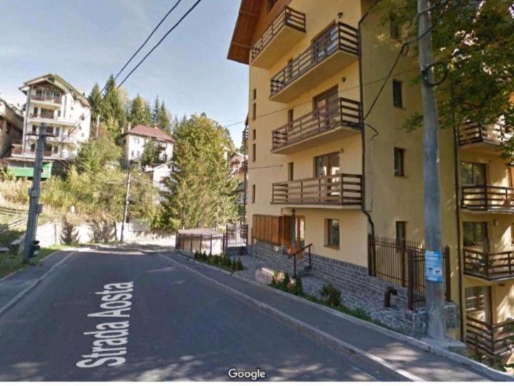 Appartamento Apartament Aosta Central Sinaia Esterno foto
